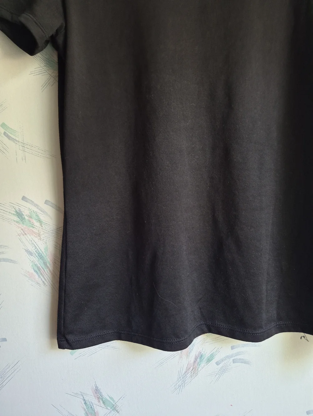 The North Face Women's Short Sleeve Tee Black Size Small - Picture 4 of 11